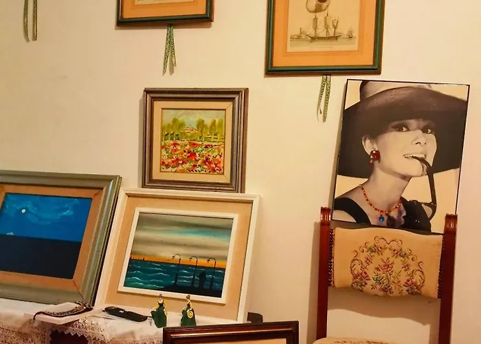 Margherita 20 Steps From The Moneglia