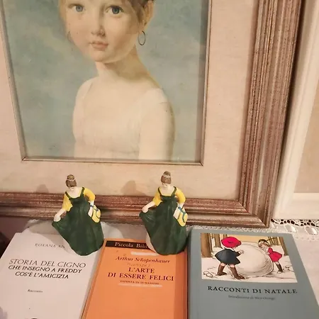 Margherita 20 Steps From The Apartment