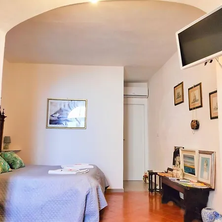 Margherita 20 Steps From The